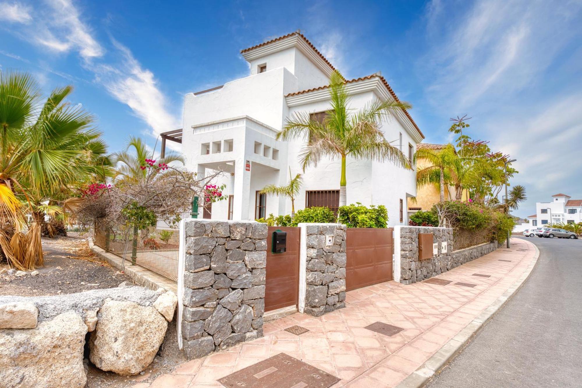 Villa Laurisilva In Amarilla Golf 산미겔데아보나 외부 사진